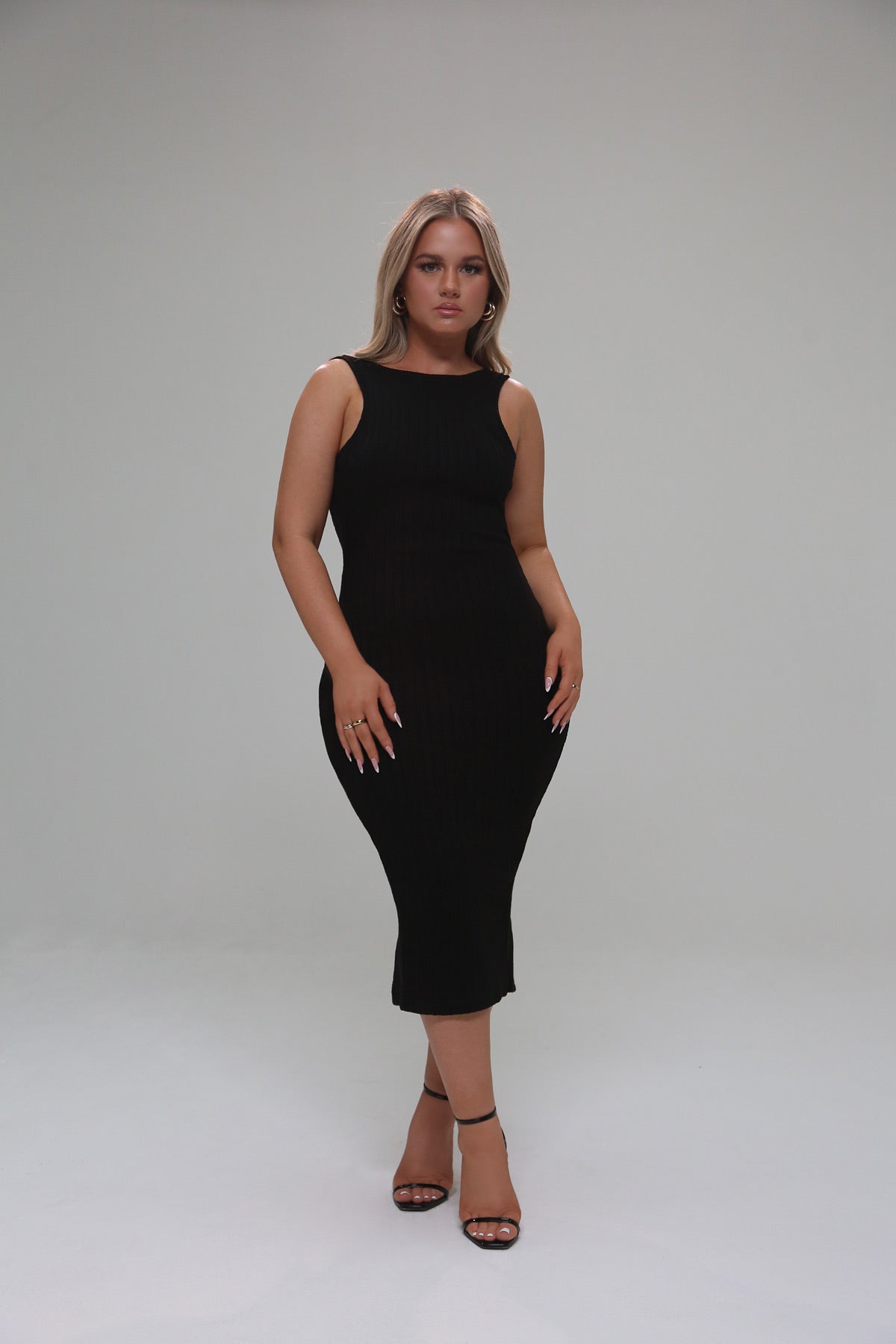 MARIE BACKLESS DRESS